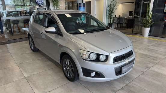 CHEVROLET-SONIC-1.6 LTZ 16V FLEX 4P AUTOMÁTICO CHEVROLET-SONIC-2014
