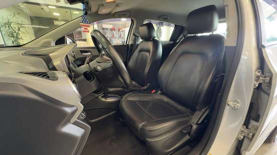 CHEVROLET-SONIC-2014