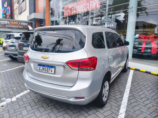 CHEVROLET-SPIN-1.8 LS 8V FLEX 4P AUTOMÁTICO CHEVROLET-SPIN-2022