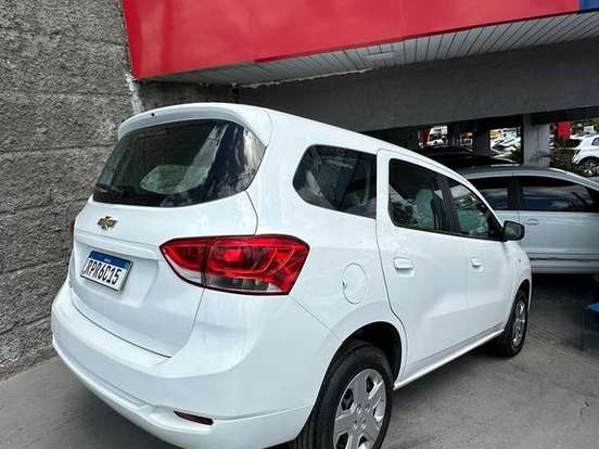 CHEVROLET-SPIN-1.8 LS 8V FLEX 4P MANUAL CHEVROLET-SPIN-2023