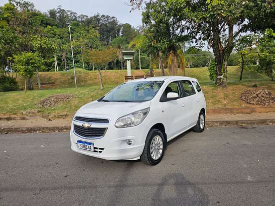 CHEVROLET-SPIN-1.8 LT 8V FLEX 4P AUTOMÁTICO CHEVROLET-SPIN-2012
