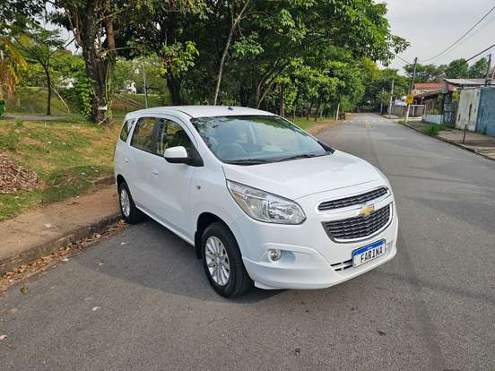 CHEVROLET-SPIN-2012
