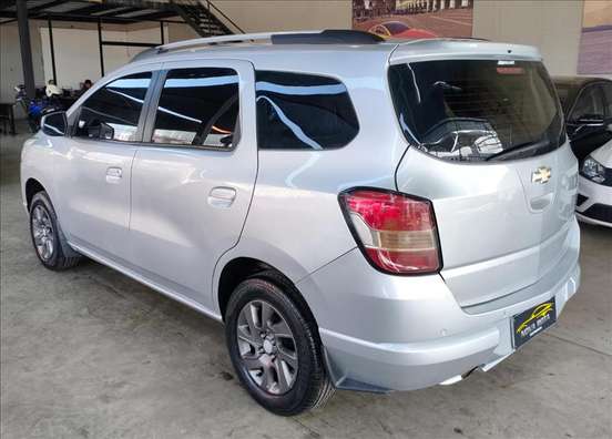 CHEVROLET-SPIN-2014