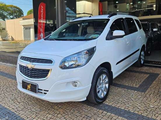 CHEVROLET-SPIN-2014