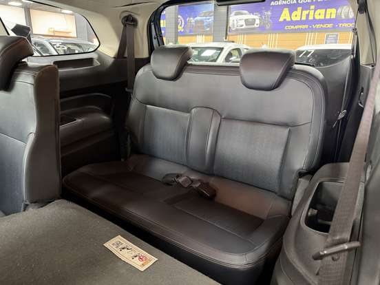CHEVROLET-SPIN-1.8 PREMIER 8V FLEX 4P AUTOMÁTICO CHEVROLET-SPIN-2024