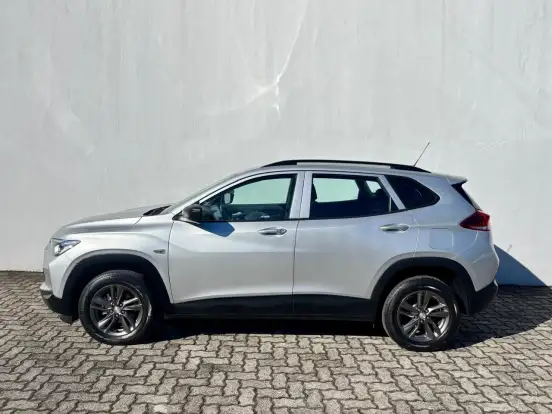 CHEVROLET-TRACKER-2020