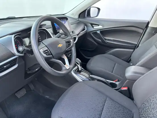 CHEVROLET-TRACKER-2020