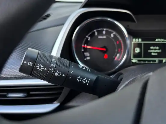 CHEVROLET-TRACKER-2020