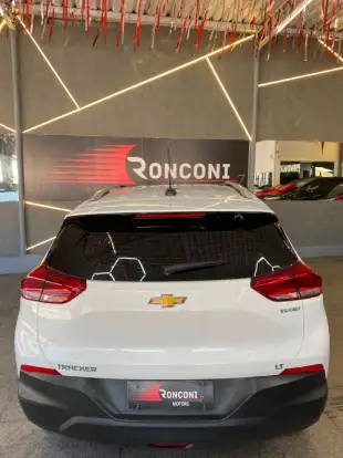 CHEVROLET-TRACKER-2020