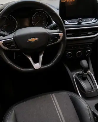 CHEVROLET-TRACKER-2020