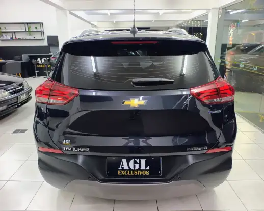 CHEVROLET-TRACKER-2024