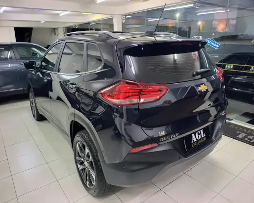 CHEVROLET-TRACKER-2024