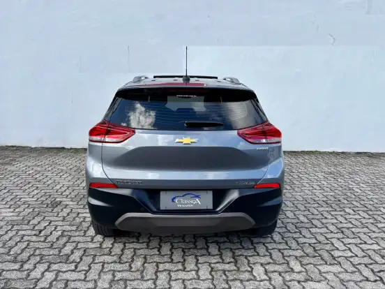 CHEVROLET-TRACKER-2022