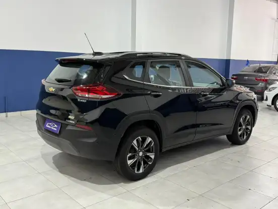 CHEVROLET-TRACKER-2022