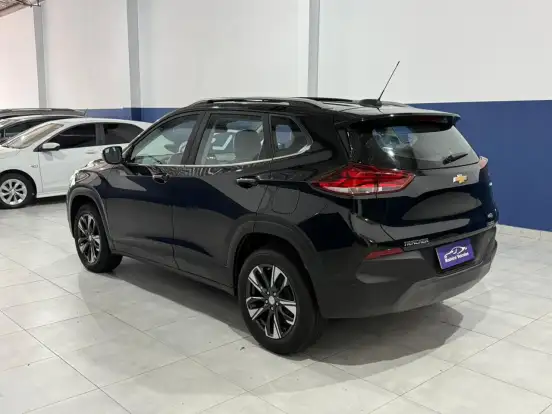 CHEVROLET-TRACKER-2022