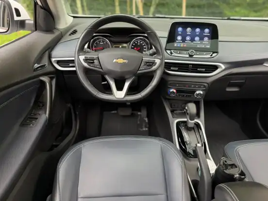 CHEVROLET-TRACKER-2024