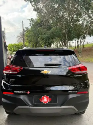 CHEVROLET-TRACKER-2023