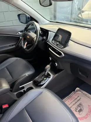 CHEVROLET-TRACKER-2024