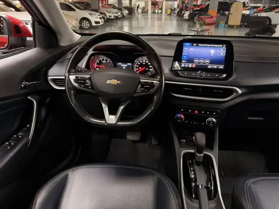 CHEVROLET-TRACKER-2020