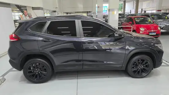 CHEVROLET-TRACKER-2025