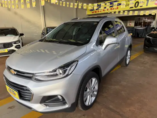 CHEVROLET-TRACKER-2018