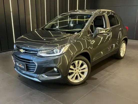 CHEVROLET-TRACKER-2018