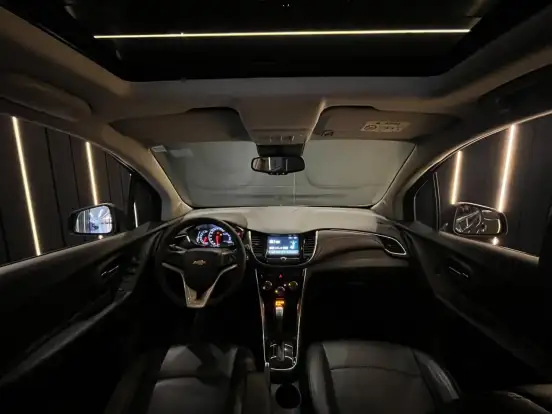 CHEVROLET-TRACKER-2018