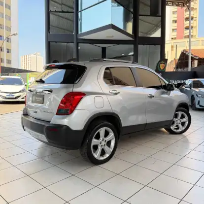 CHEVROLET-TRACKER-2014