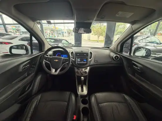 CHEVROLET-TRACKER-2013