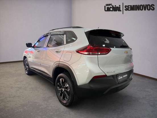 CHEVROLET-TRACKER-2021