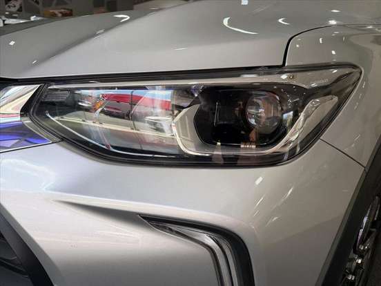 CHEVROLET-TRACKER-2021