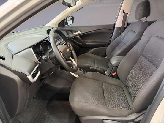CHEVROLET-TRACKER-2021