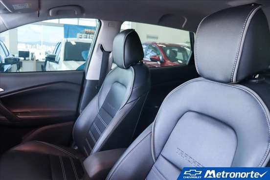 CHEVROLET-TRACKER-2024