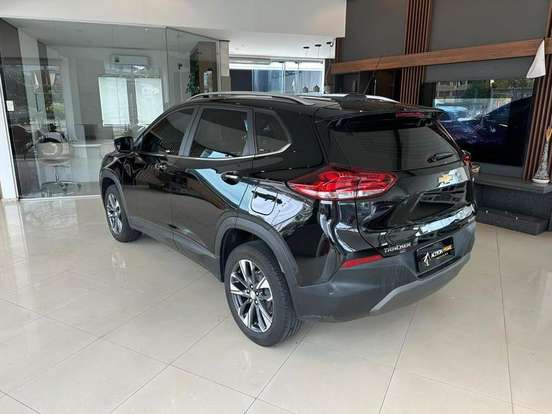 CHEVROLET-TRACKER-2022