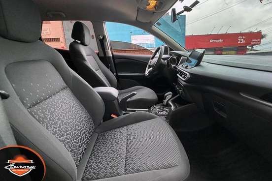 CHEVROLET-TRACKER-2020