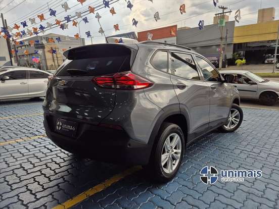 CHEVROLET-TRACKER-2021