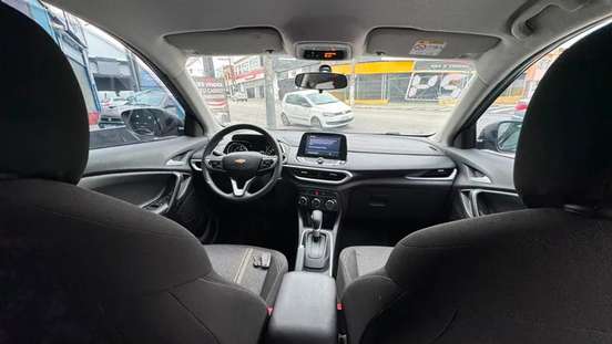 CHEVROLET-TRACKER-2023