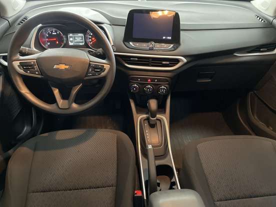 CHEVROLET-TRACKER-2022