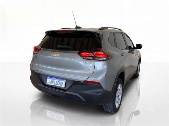 CHEVROLET-TRACKER-2023