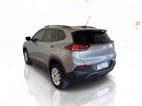 CHEVROLET-TRACKER-2023