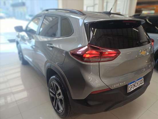 CHEVROLET-TRACKER-2025