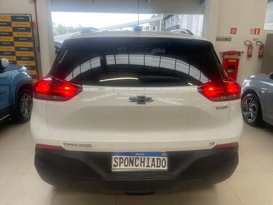 CHEVROLET-TRACKER-2025