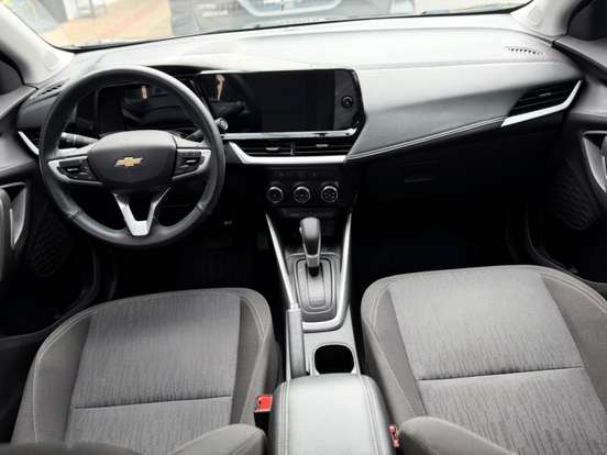CHEVROLET-TRACKER-2025