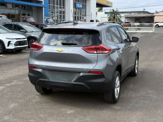 CHEVROLET-TRACKER-2021