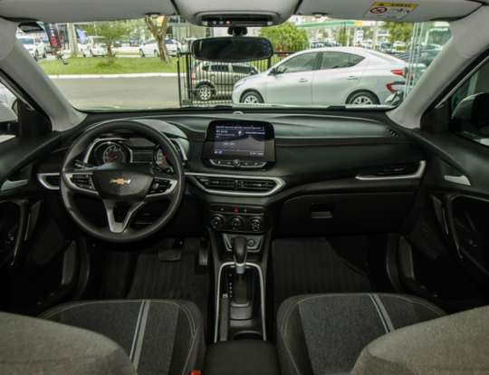 CHEVROLET-TRACKER-2022