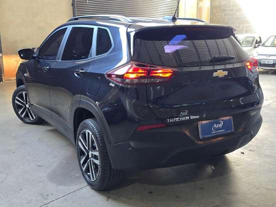 CHEVROLET-TRACKER-2024