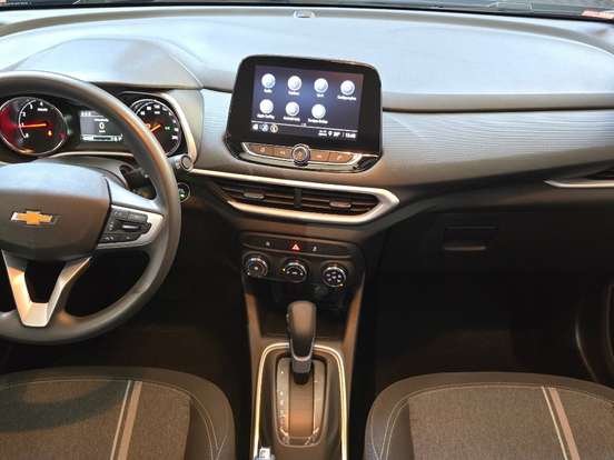CHEVROLET-TRACKER-2024