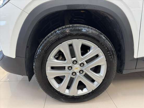 CHEVROLET-TRACKER-2024