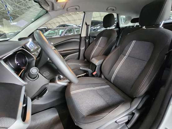 CHEVROLET-TRACKER-2024