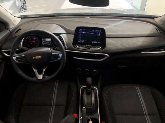 CHEVROLET-TRACKER-2024
